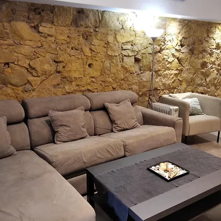 Aparteasy - Monument, Large, Cosy Apartment Barcelona